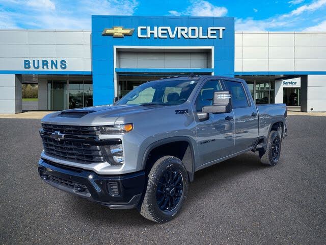 2026 Chevrolet Silverado 2500HD Custom Crew Cab 4WD