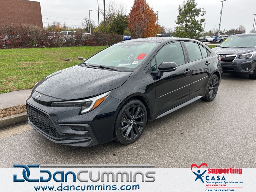 2023 Toyota Corolla SE FWD