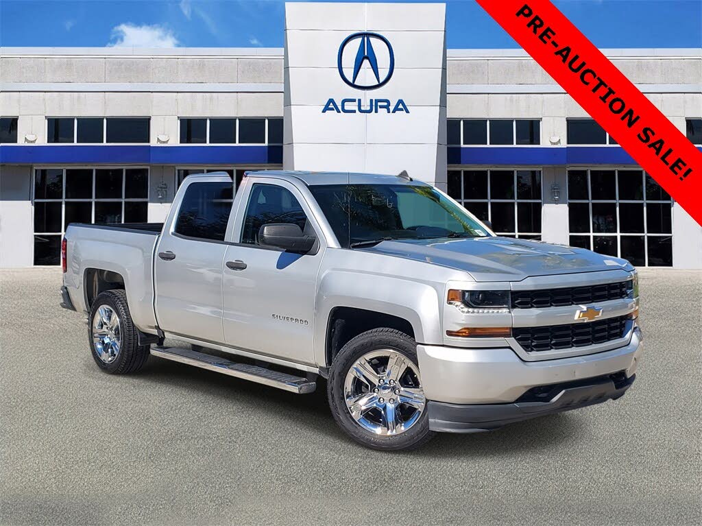 2018 Chevrolet Silverado 1500 Custom Crew Cab RWD