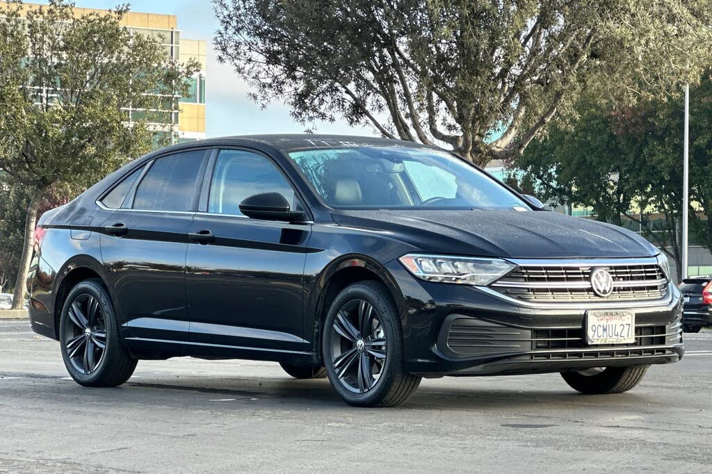 2022 Volkswagen Jetta 1.5T SE FWD