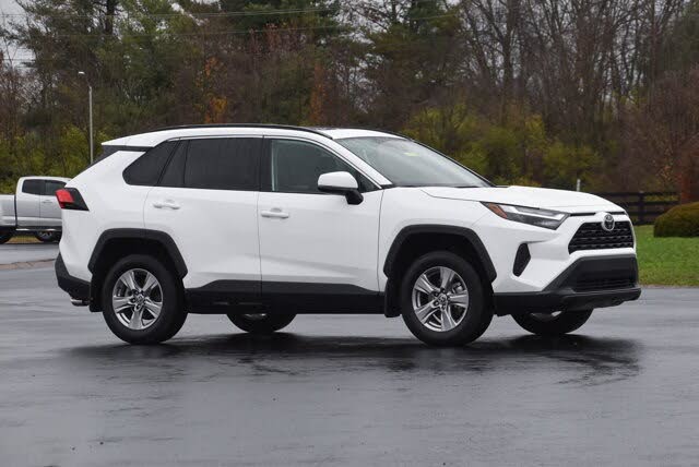2023 Toyota RAV4 XLE AWD