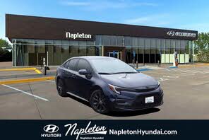 Toyota Corolla SE FWD