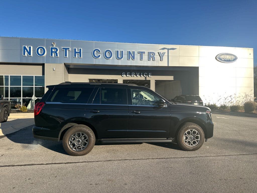 2025 Ford Expedition Active RWD