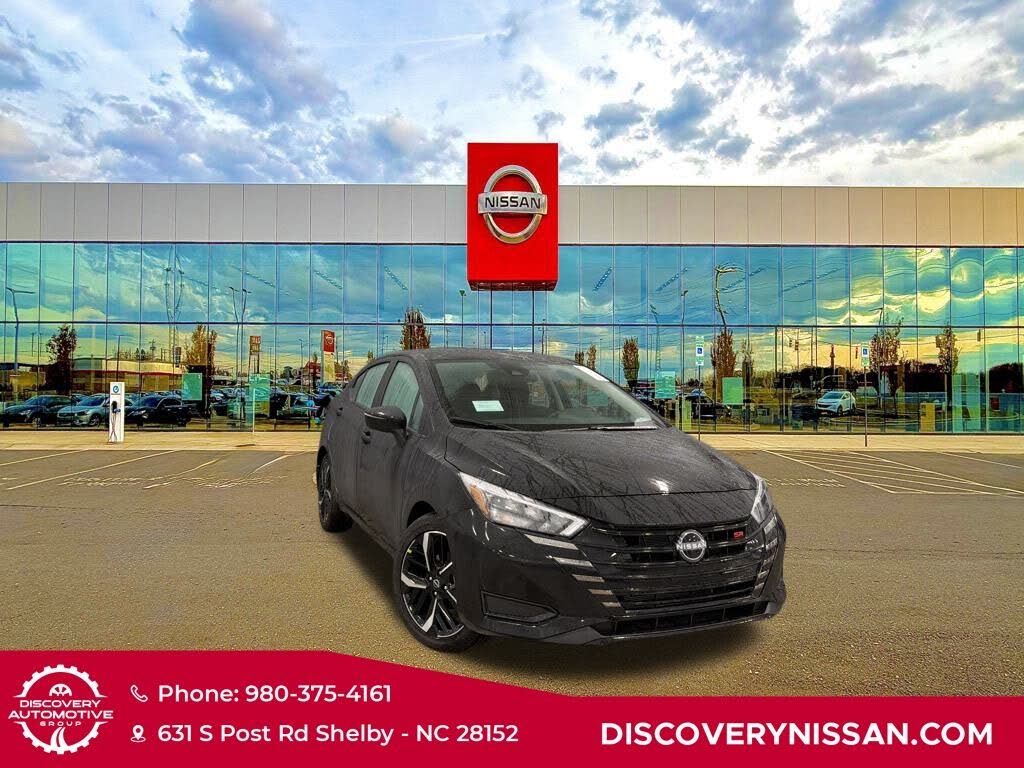 2025 Nissan Versa SR FWD