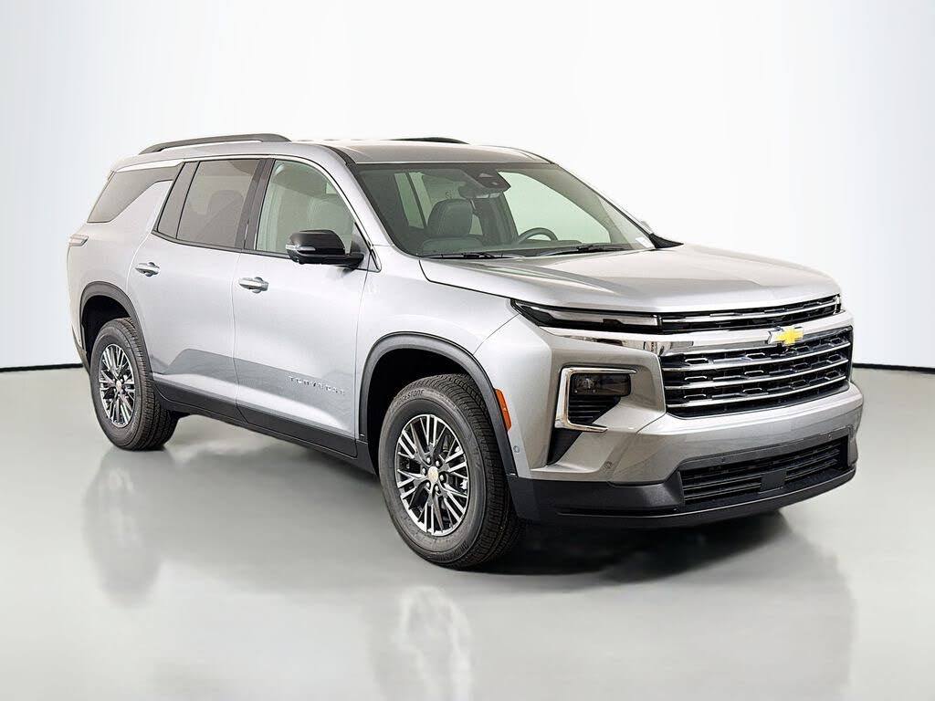 2026 Chevrolet Traverse LT FWD