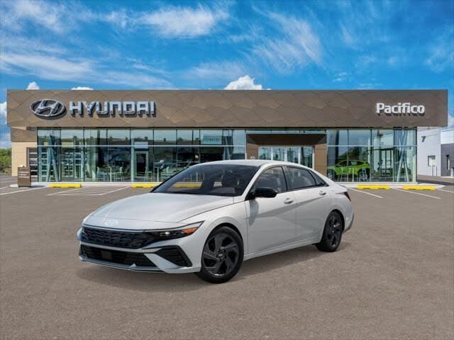 2026 Hyundai Elantra SEL Sport FWD