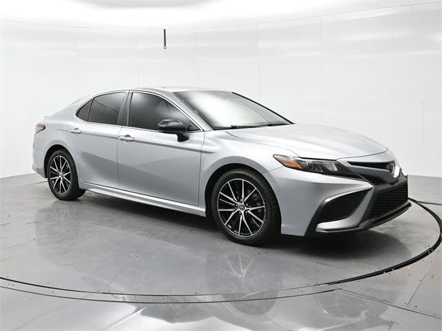 2021 Toyota Camry SE FWD