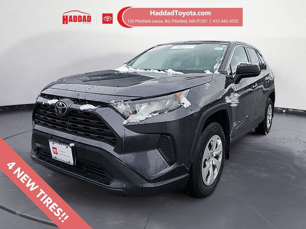 2022 Toyota RAV4 LE AWD