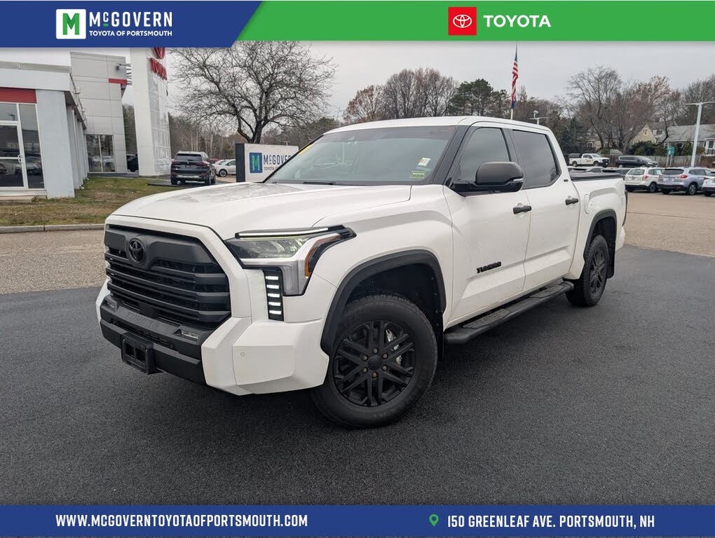 2022 Toyota Tundra SR5 CrewMax Cab 4WD