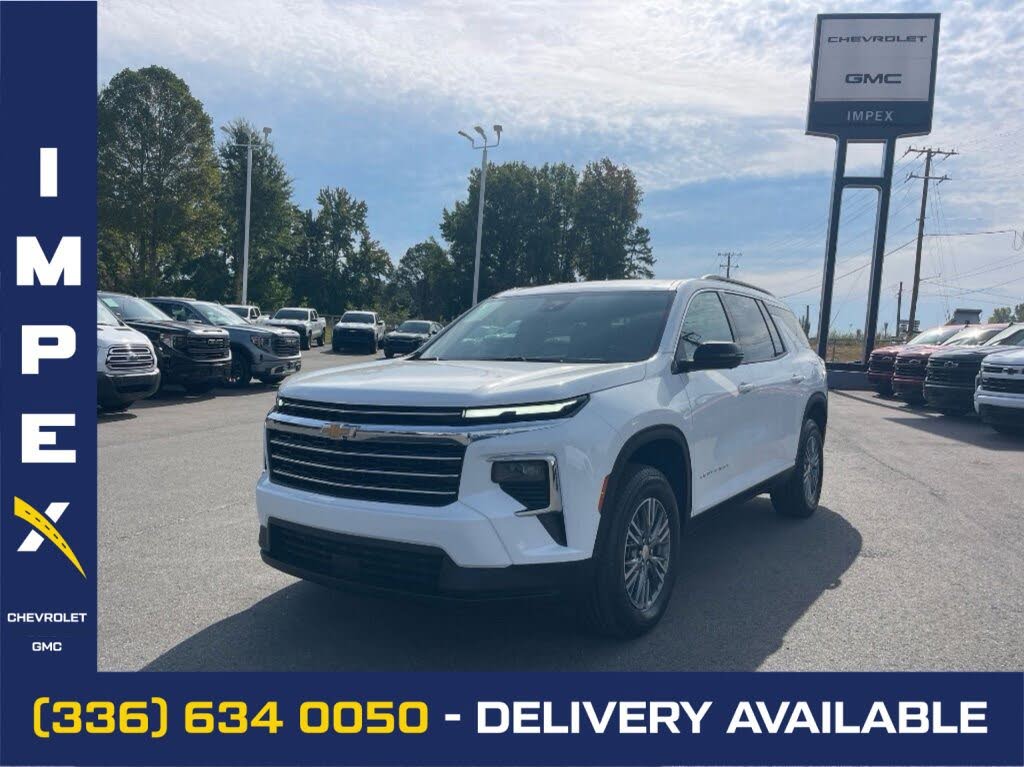 2025 Chevrolet Traverse LT FWD