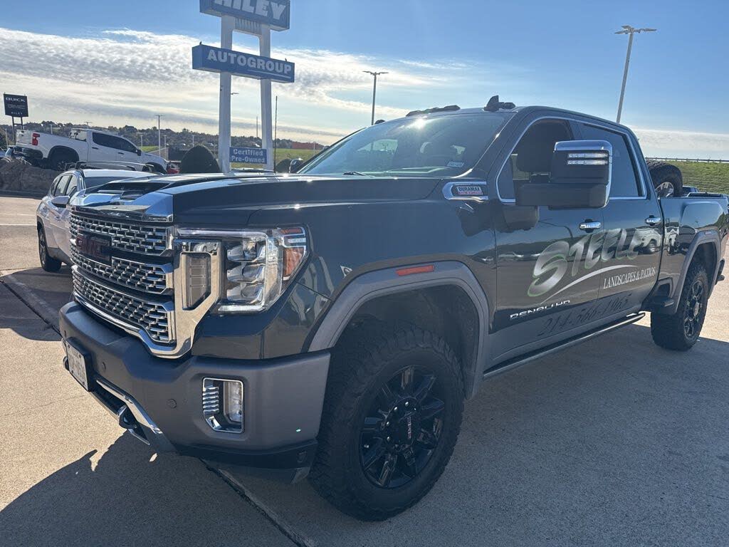 2022 GMC Sierra 2500HD Denali Crew Cab 4WD