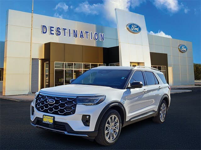 2026 Ford Explorer Platinum RWD