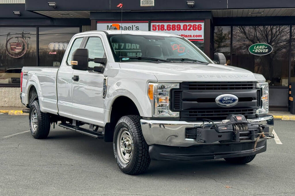 2017 Ford F-250 Super Duty XL SuperCab LB 4WD