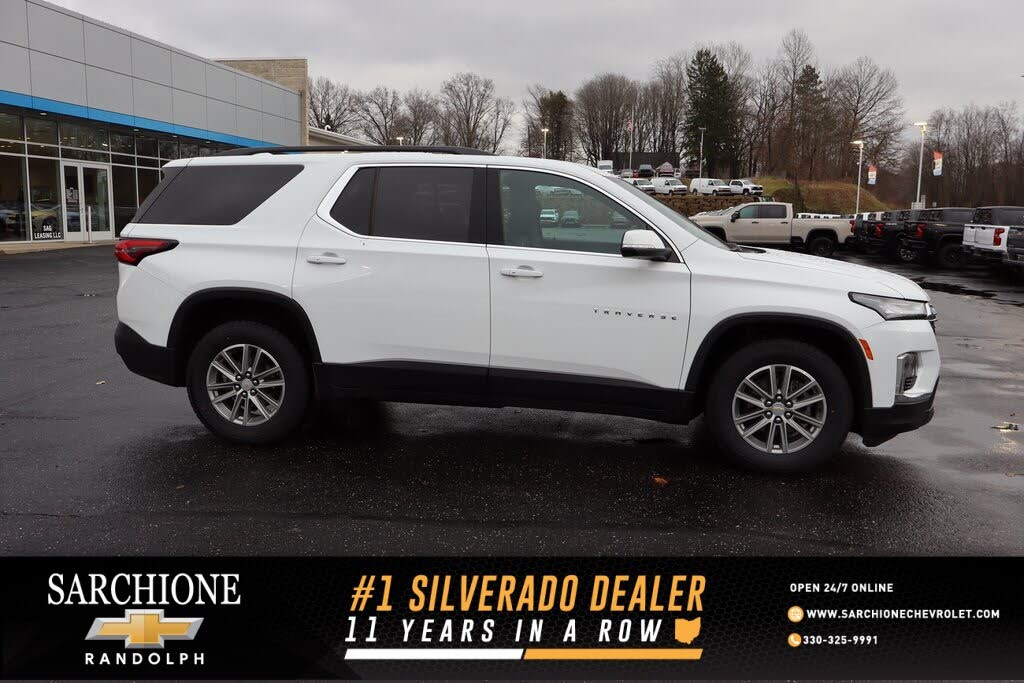2023 Chevrolet Traverse LT Cloth AWD