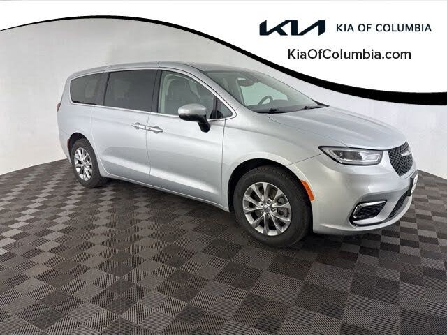 2023 Chrysler Pacifica Touring L AWD