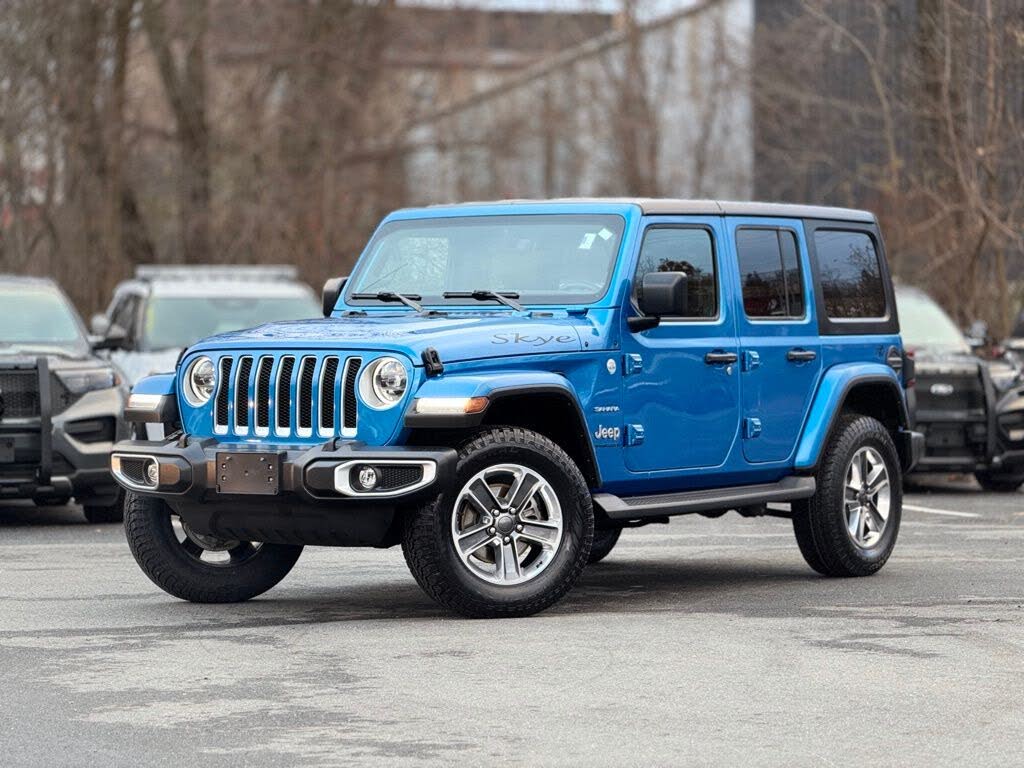 2023 Jeep Wrangler Sahara 4-Door 4WD