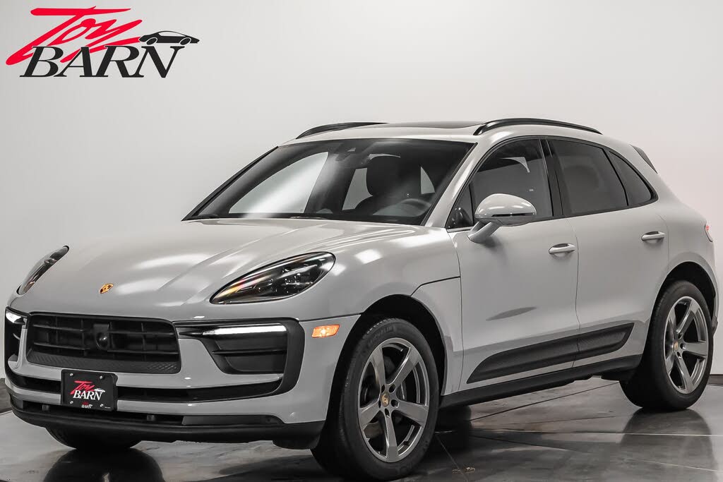 2023 Porsche Macan AWD