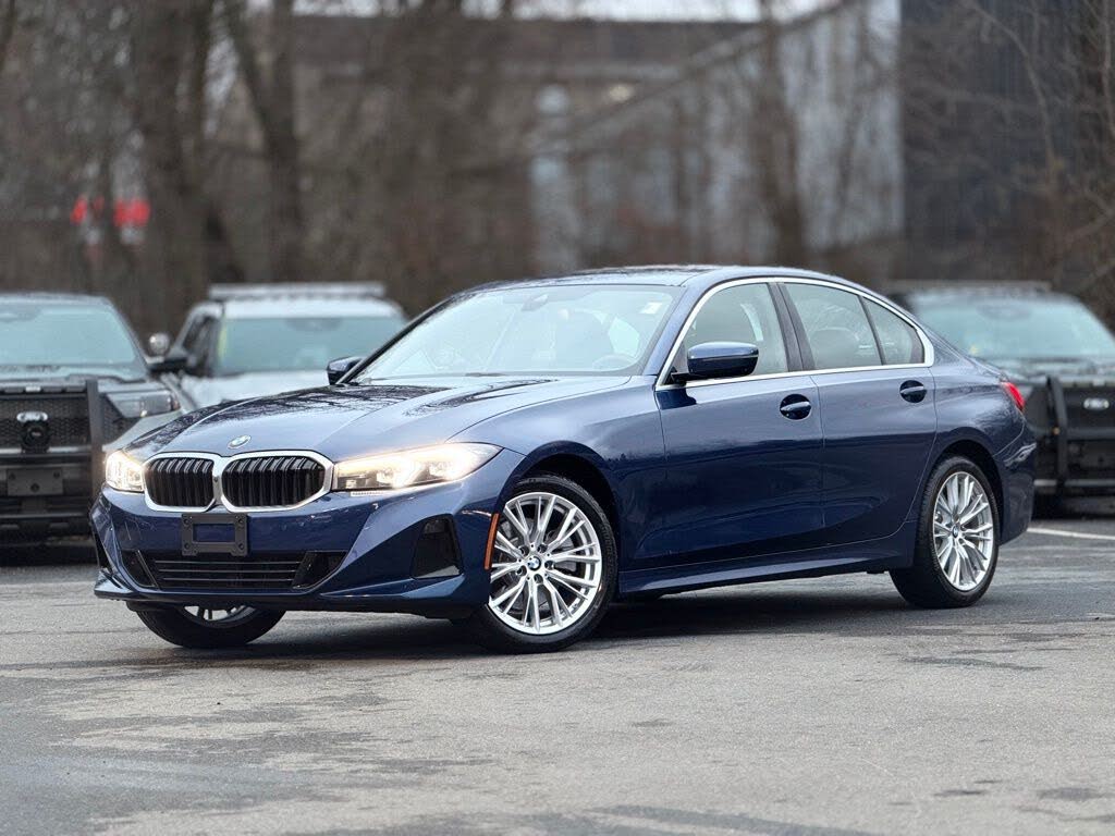 2024 BMW 3 Series 330i xDrive AWD