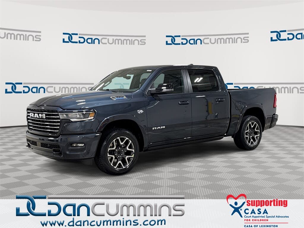 2026 RAM 1500 Laramie Crew Cab 4WD