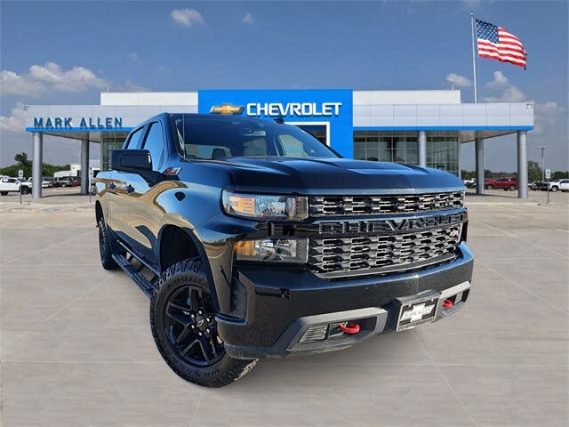 2022 Chevrolet Silverado 1500 Custom Trail Boss Crew Cab 4WD