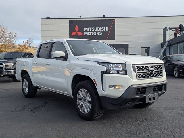 2022 Nissan Frontier SV Crew Cab 4WD