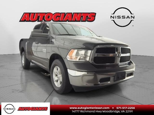 2023 RAM 1500 Classic SLT Crew Cab 4WD