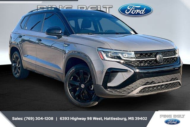 2024 Volkswagen Taos SE Black FWD