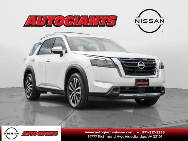 2025 Nissan Pathfinder Platinum 4WD