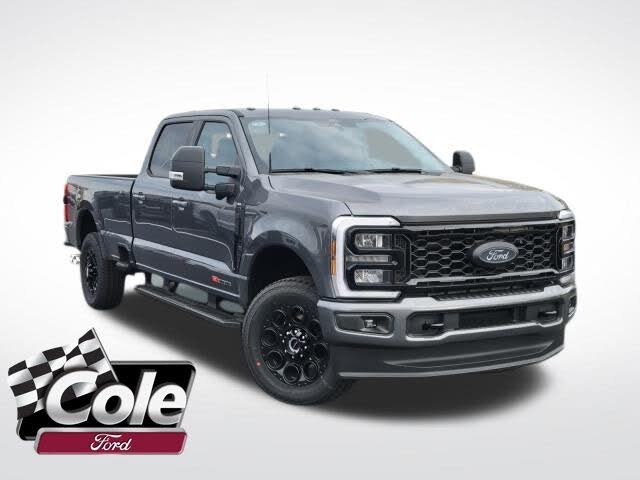 2026 Ford F-350 Super Duty XLT Crew Cab 4WD