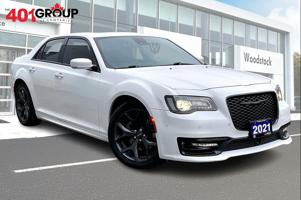 2021 Chrysler 300 S V8 RWD