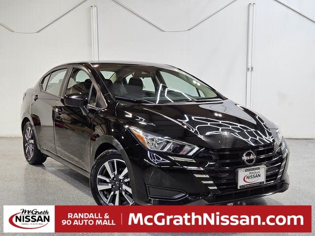 2023 Nissan Versa SV FWD