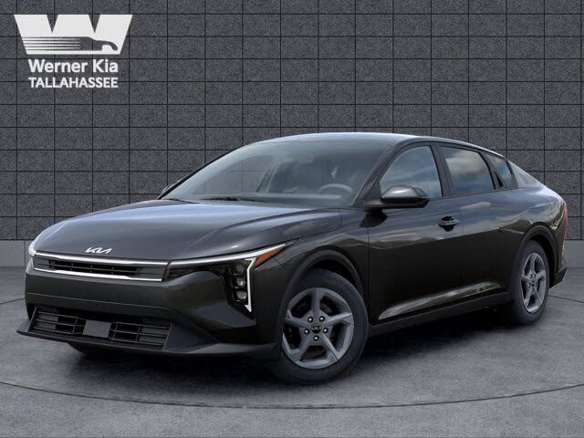 2025 Kia K4 LXS FWD
