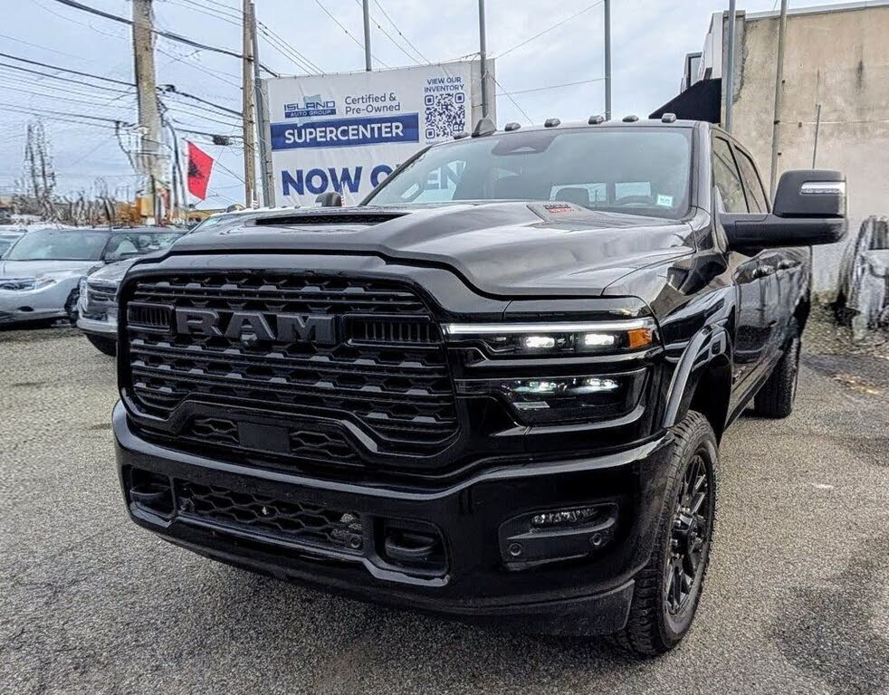 2025 RAM 2500 Limited Crew Cab LB 4WD
