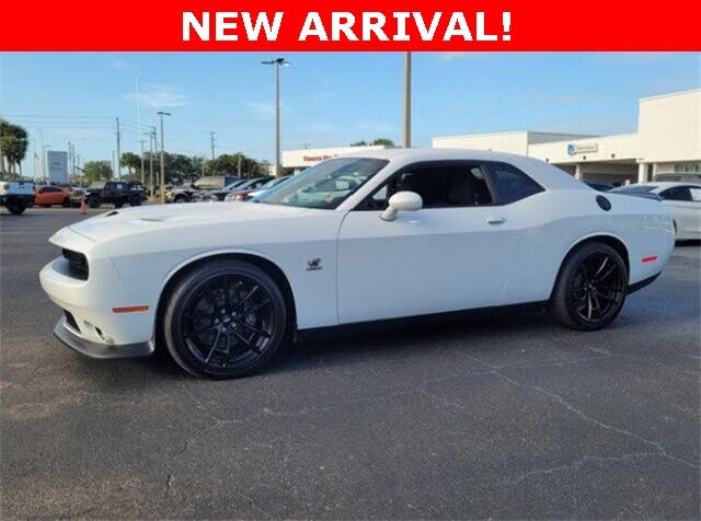 2023 Dodge Challenger R/T Scat Pack RWD