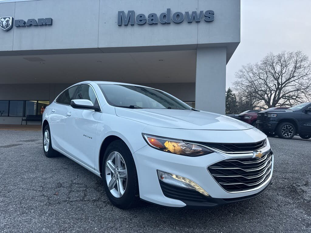 2024 Chevrolet Malibu LT with 1LT FWD