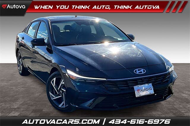 2024 Hyundai Elantra Limited FWD
