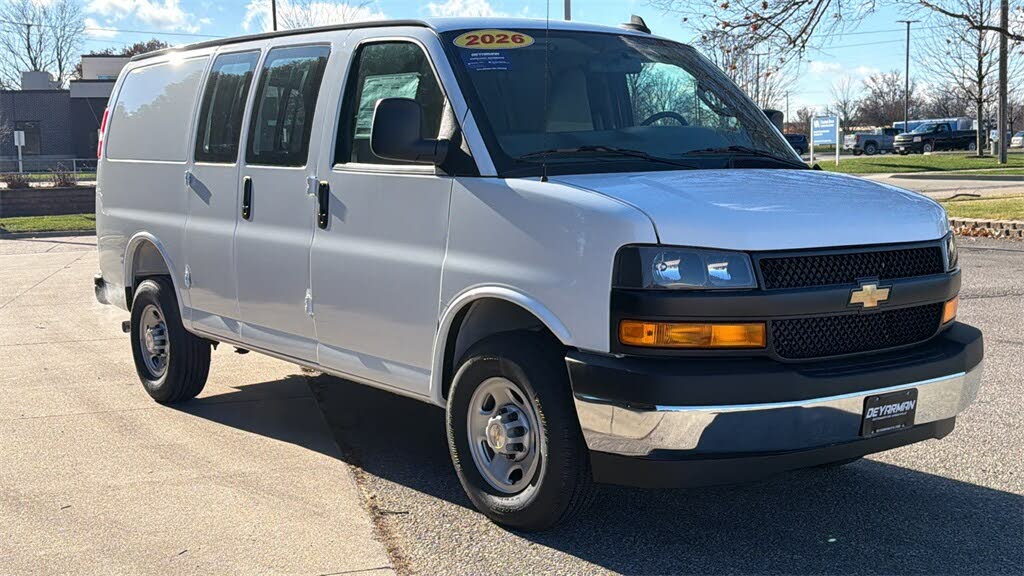 2025 Chevrolet Express Cargo 3500 RWD
