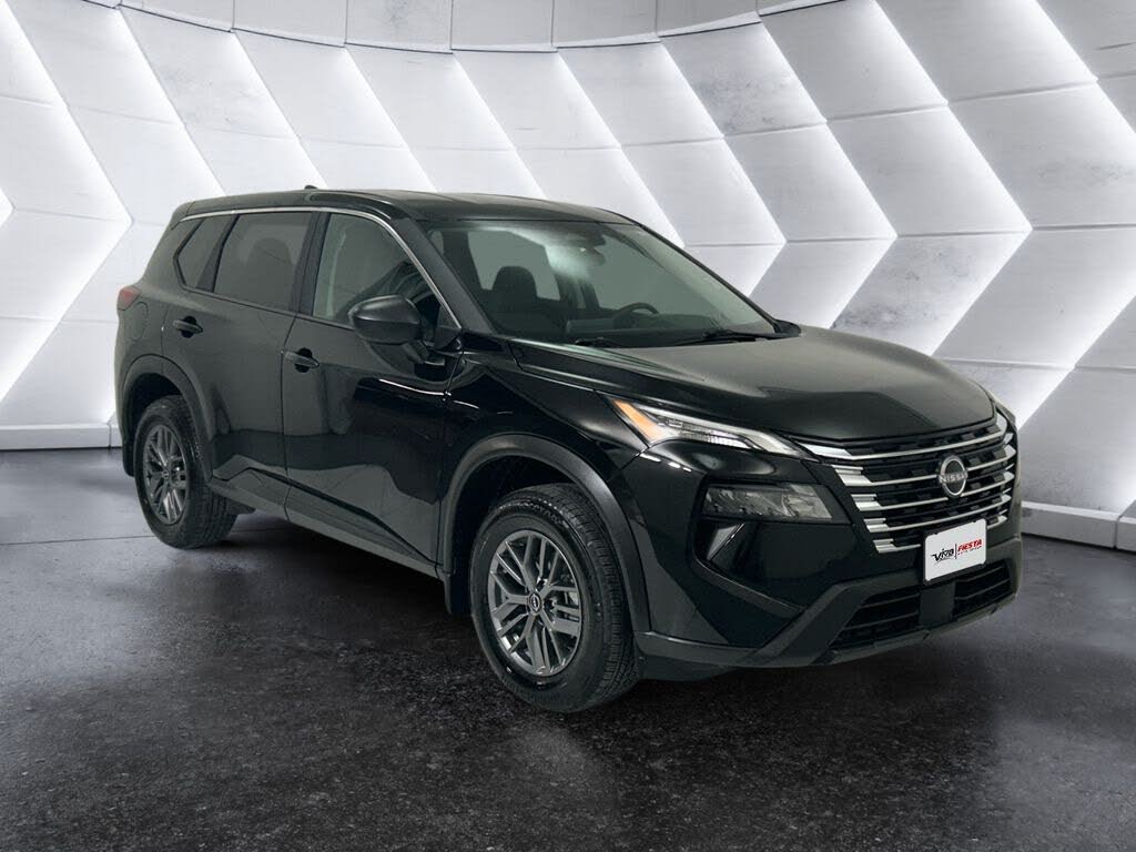 2025 Nissan Rogue S FWD