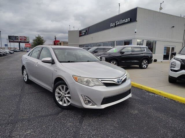 2012 Toyota Camry Hybrid XLE FWD