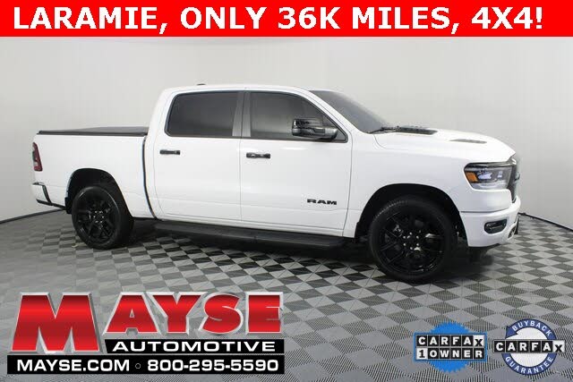 2023 RAM 1500 Laramie Crew Cab 4WD