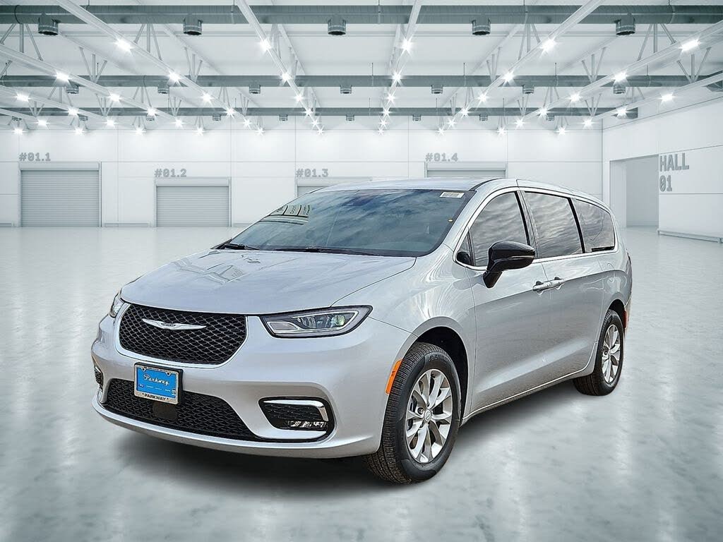 2026 Chrysler Pacifica Select AWD