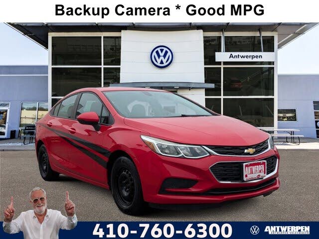 2017 Chevrolet Cruze LS Sedan FWD