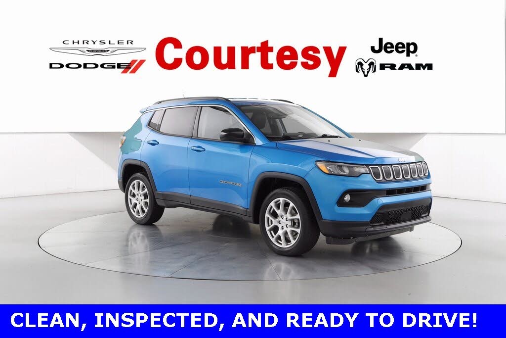 2022 Jeep Compass Latitude Lux 4WD