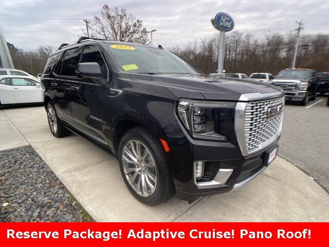 2023 GMC Yukon Denali 4WD