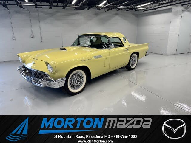 1957 Ford Thunderbird