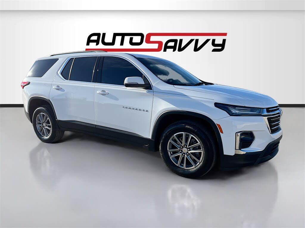 2023 Chevrolet Traverse LT Leather FWD
