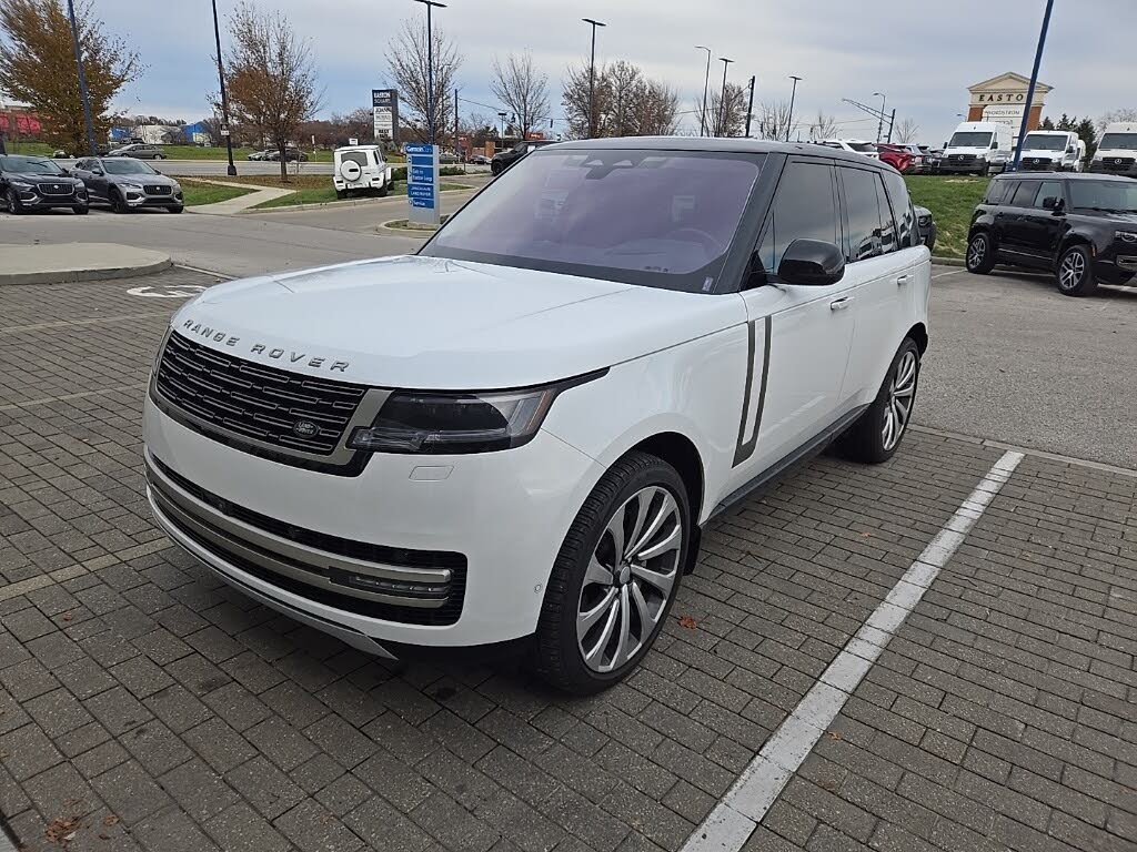 2023 Land Rover Range Rover P400 SE AWD