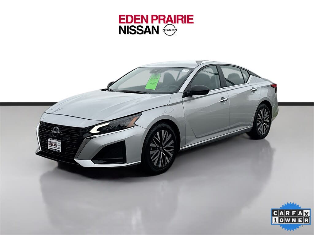 2024 Nissan Altima 2.5 SV FWD