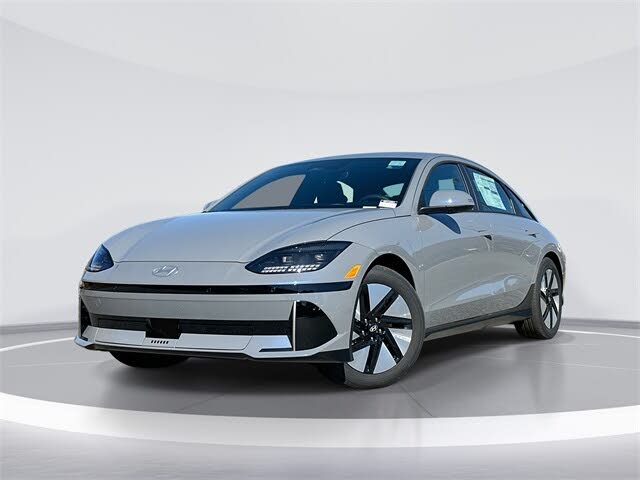 2025 Hyundai Ioniq 6 SE RWD