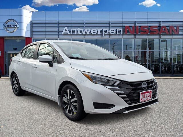 2025 Nissan Versa SV FWD